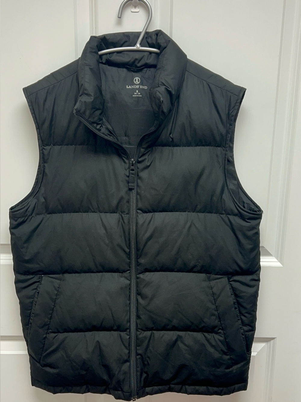 Lands' End Black Puffer Vest Size Men’s Small